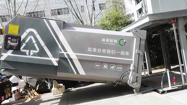 Compactador subterráneo inteligente de residuos